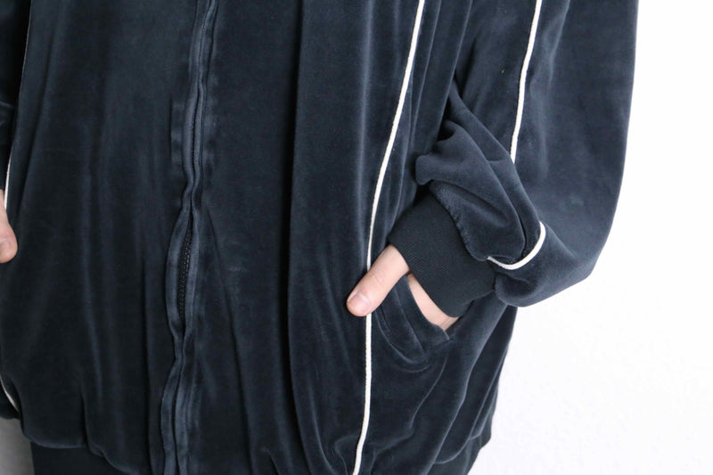 ”KING SIZE” white line over zip up velours shirts