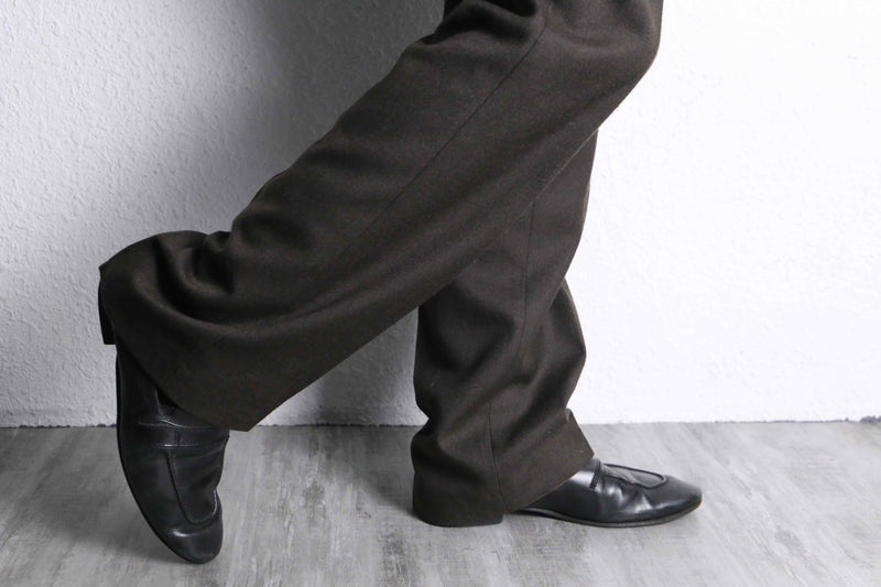 dark brown color twill no tuck slacks