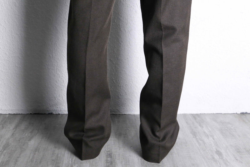 dark brown color twill no tuck slacks