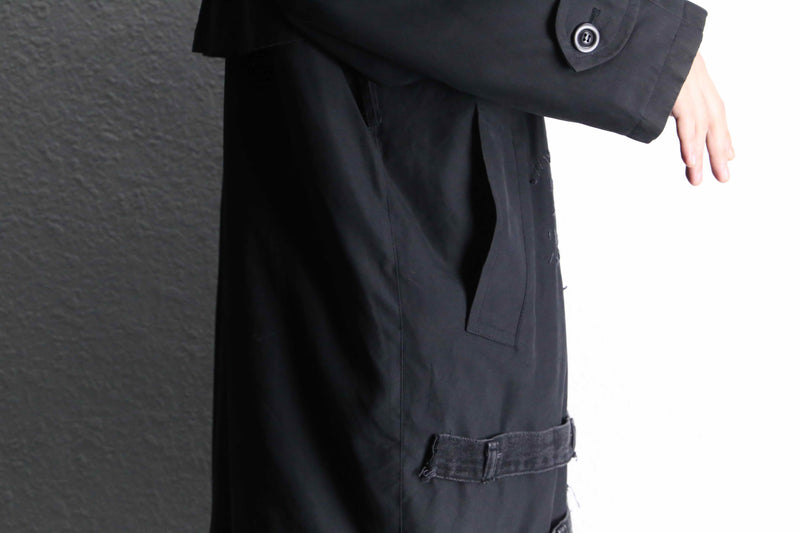 ''Re:make'' patchwork double long coat