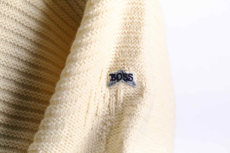 "HUGO BOSS" reindeer wool knit cardigan