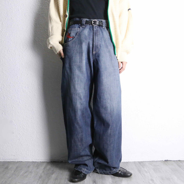 red flow wide denim pants