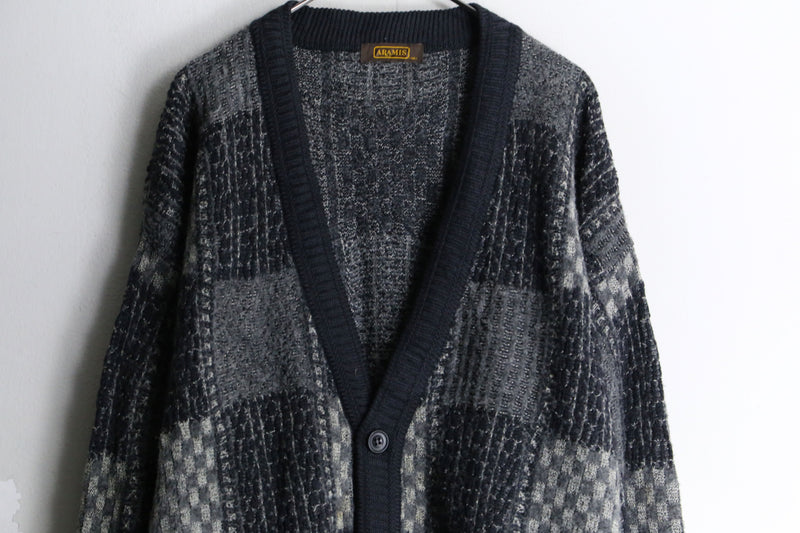 monotone plaid pattern knit cardigan