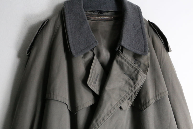 “KUPPEN HEIMER” dark gray trench coat