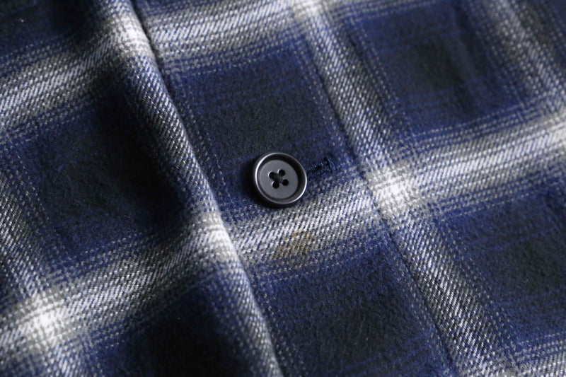 2000s BANANA REPUBLIC ombre cotton nel shirt