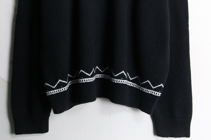 "CHAPS"  black nordic halfzip knit