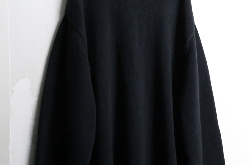 "CHAPS"  black nordic halfzip knit