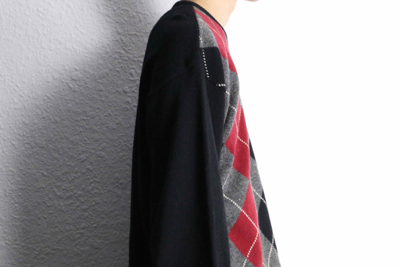 front argyle check pattern knit
