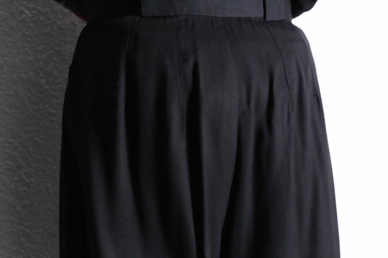 black color cotton wide easy slacks