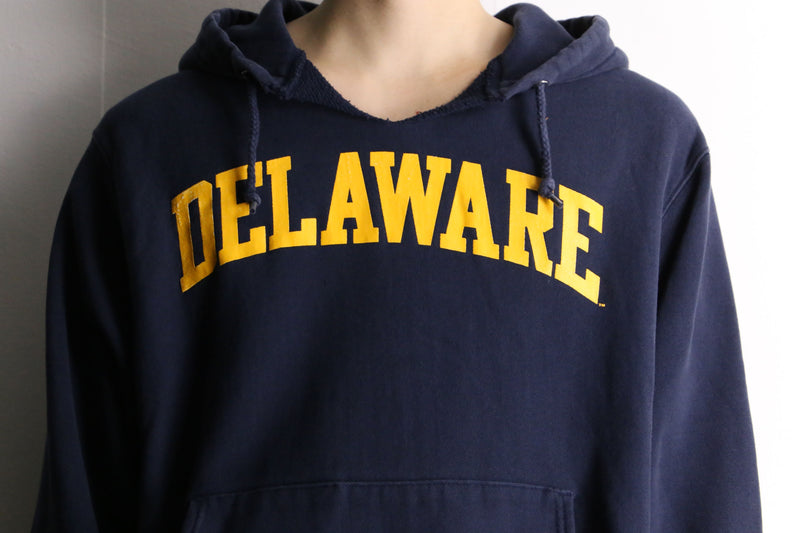 Champion reverse weave college on sale sweatshirts