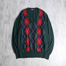 green base argyle check V-neck knit