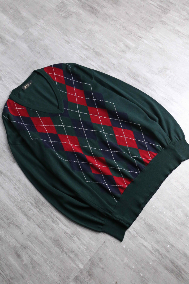 green base argyle check V-neck knit