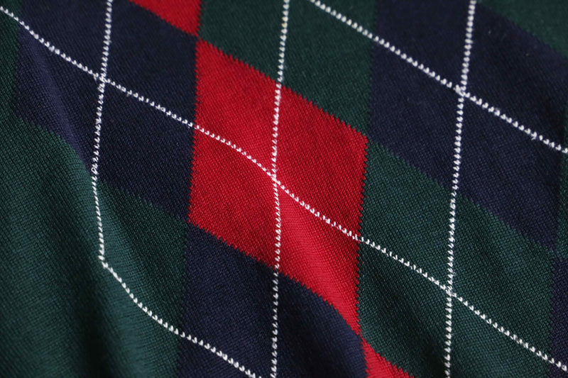 green base argyle check V-neck knit