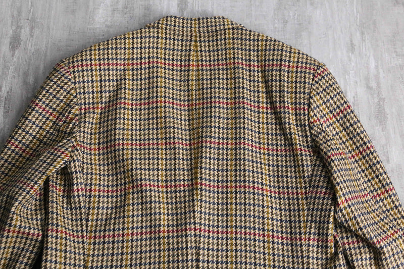 “BOSS” houndstooth over pen 2B tailored jacket