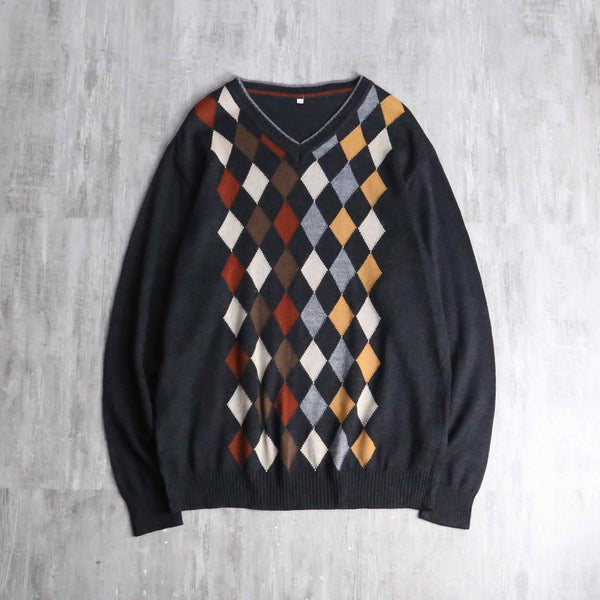 charcoal gray argyle check V-neck knit