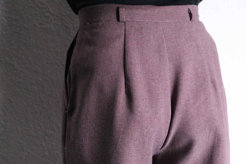 pale purple color 2tuck trousers