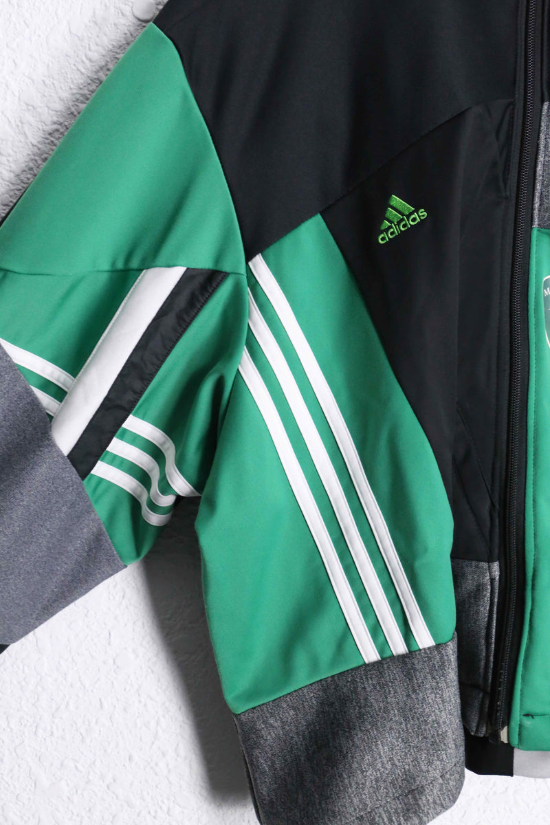 "Re:make" random track jacket