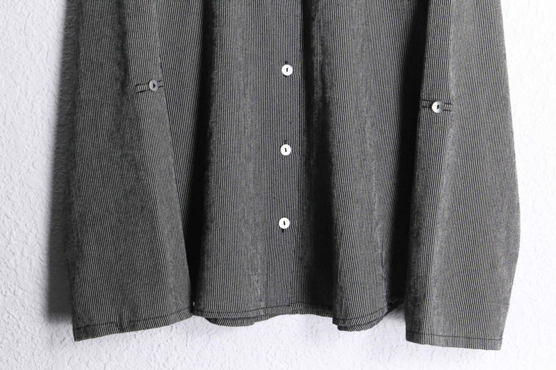 ”CHICO’S” gray black stripe L/S shirts