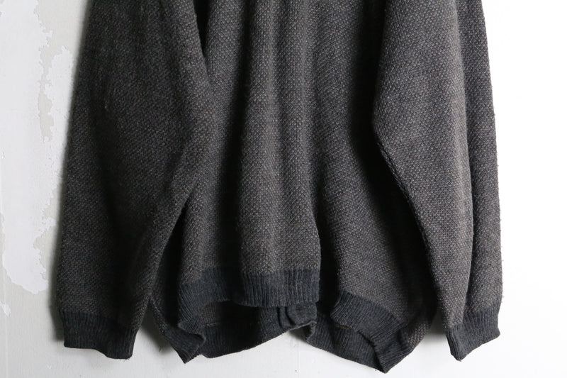 charcoal gray stripe design knit cardigan