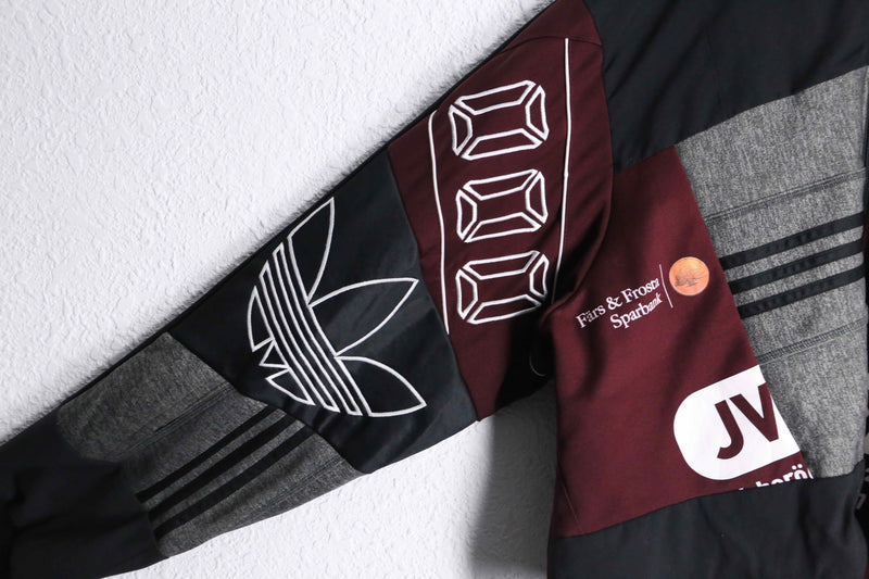 "Re:make" random track jacket