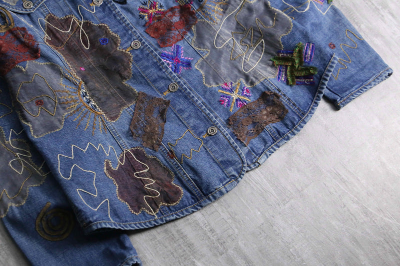 1990s CHICO's patchwork × emb denim tracker jacket