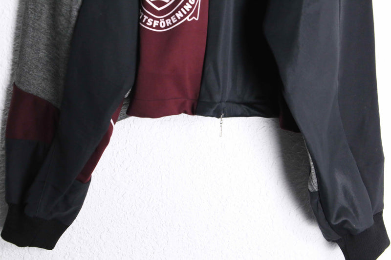 "Re:make" random track jacket