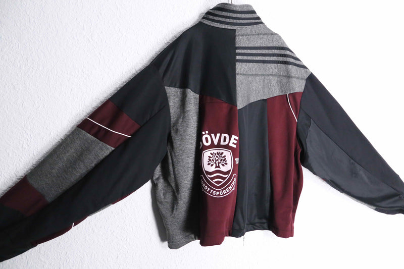 "Re:make" random track jacket