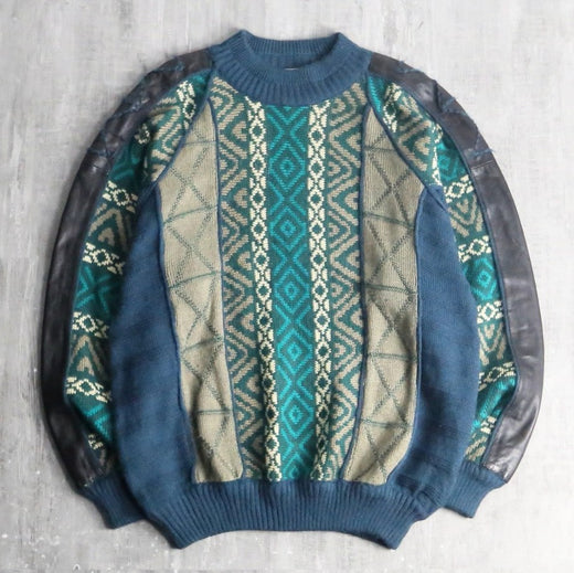 blue pattern knit