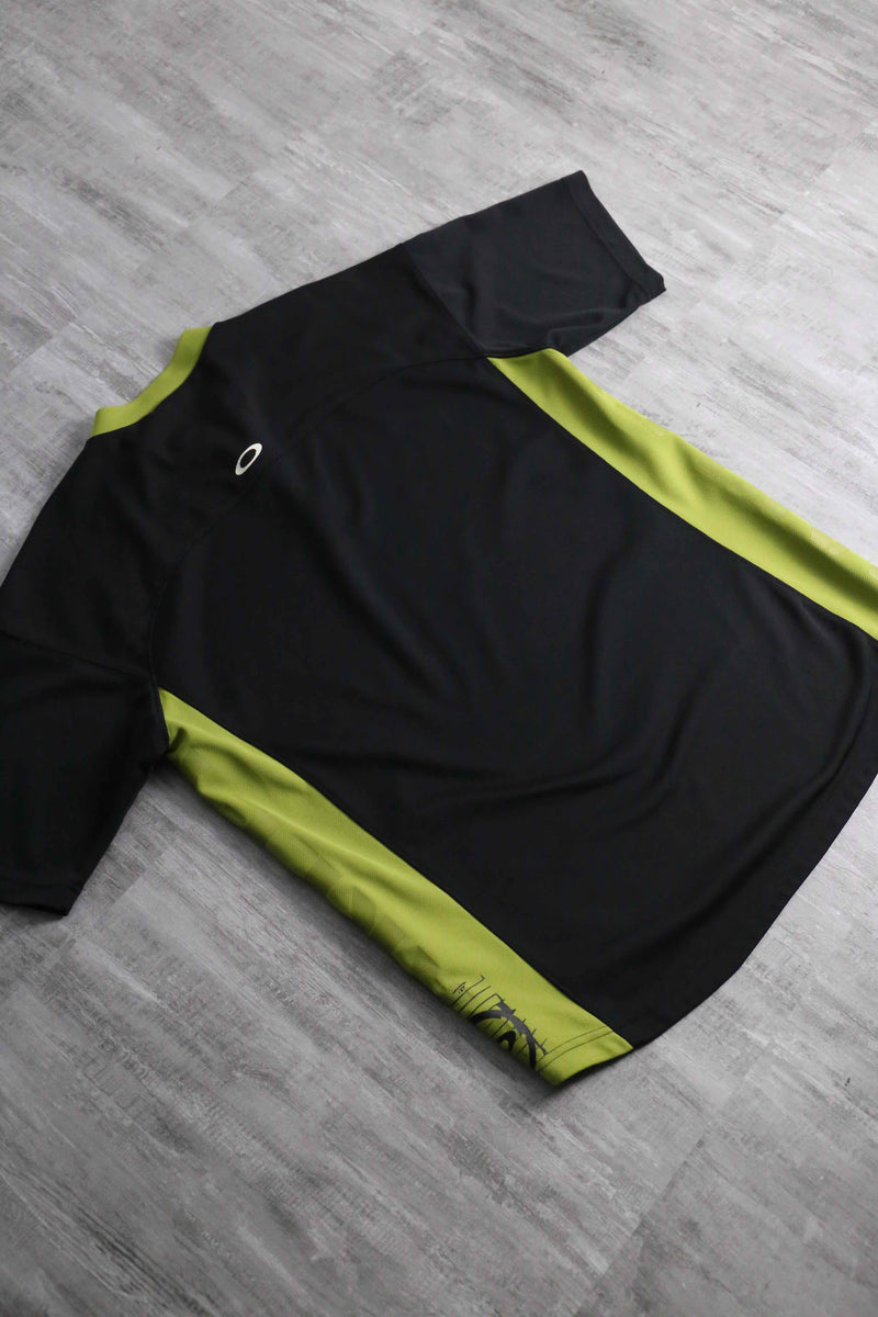 2000s OAKLEY half zip technical top