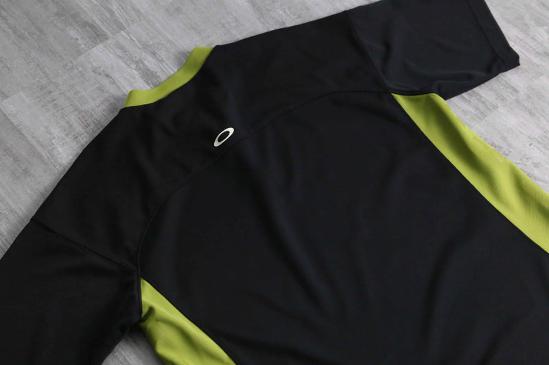 2000s OAKLEY half zip technical top