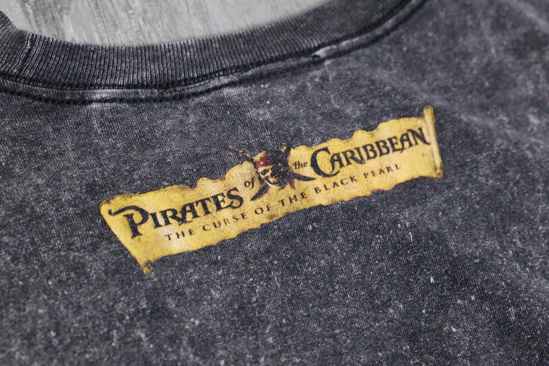 2000s Pirates Of The Caribbean tee "Curse Of The Black Pearl"
