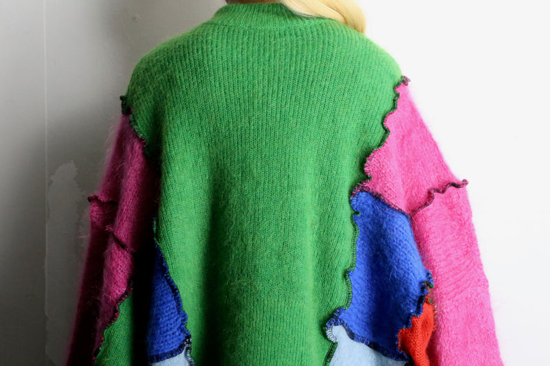 "Re:make" colorful double zip design knit