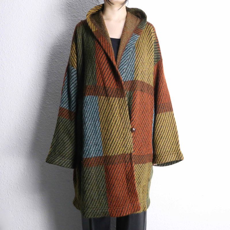panel switch pattern design knit coat