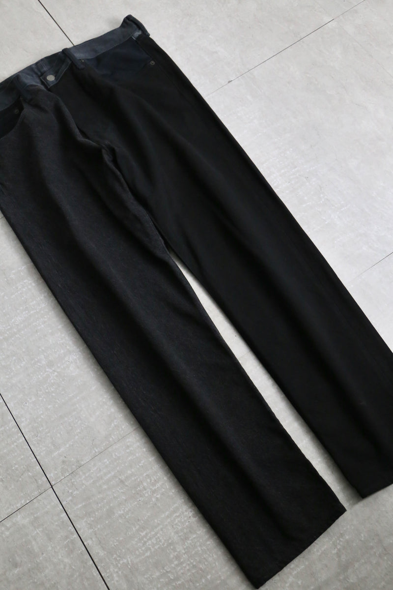 “Levi’s” 501 black switch design denim pants