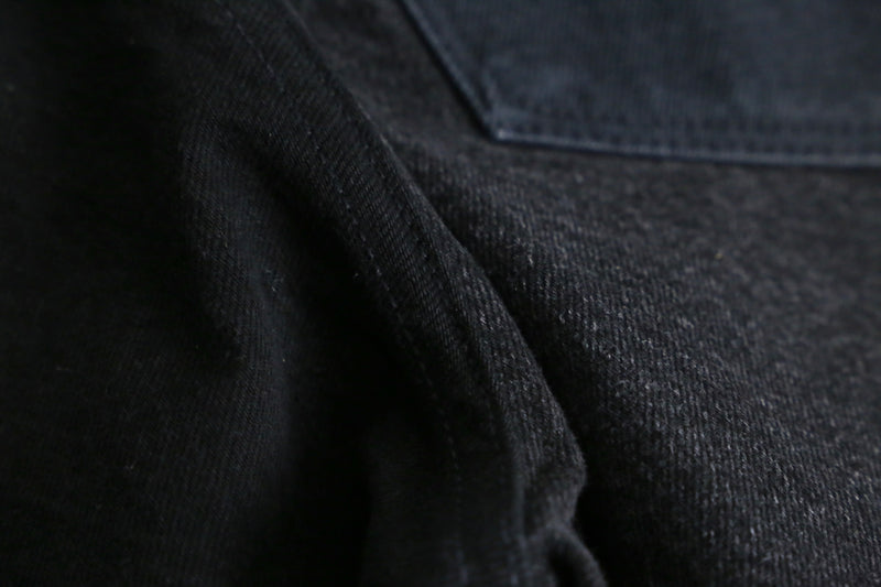 “Levi’s” 501 black switch design denim pants