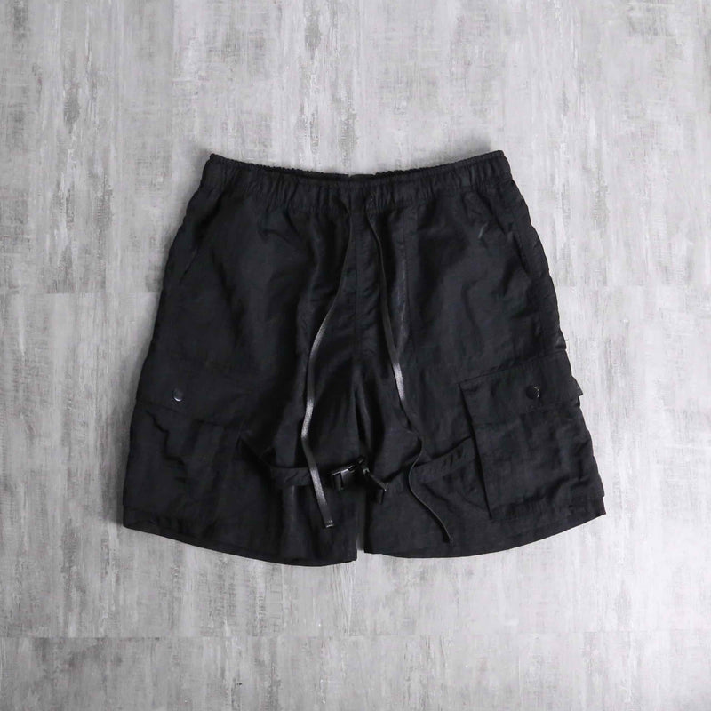 black nylon cargo short pants
