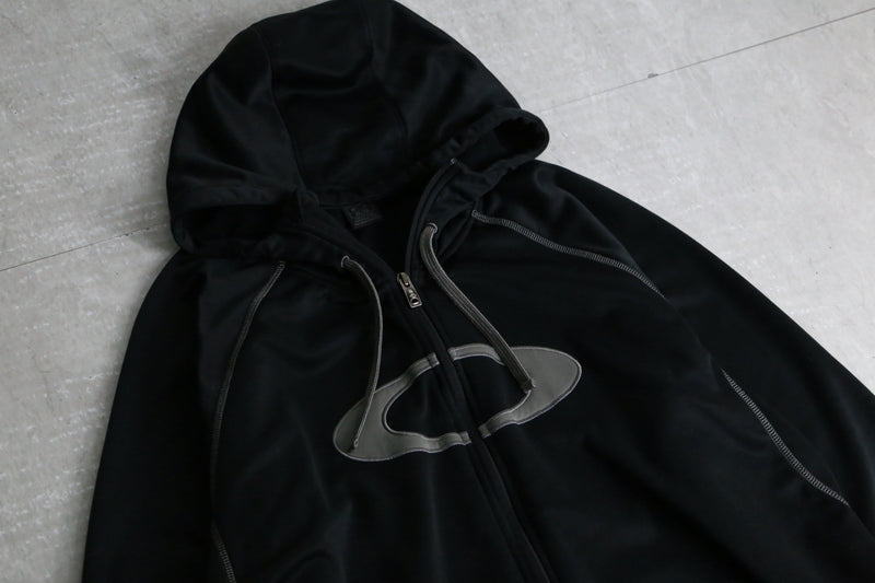 2000s OAKLEY sport zip hoodie