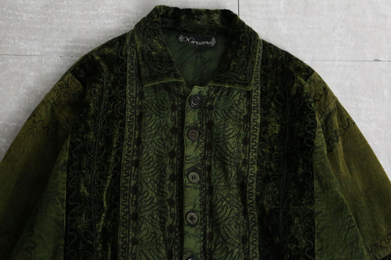 dark green wrinkle design jacket