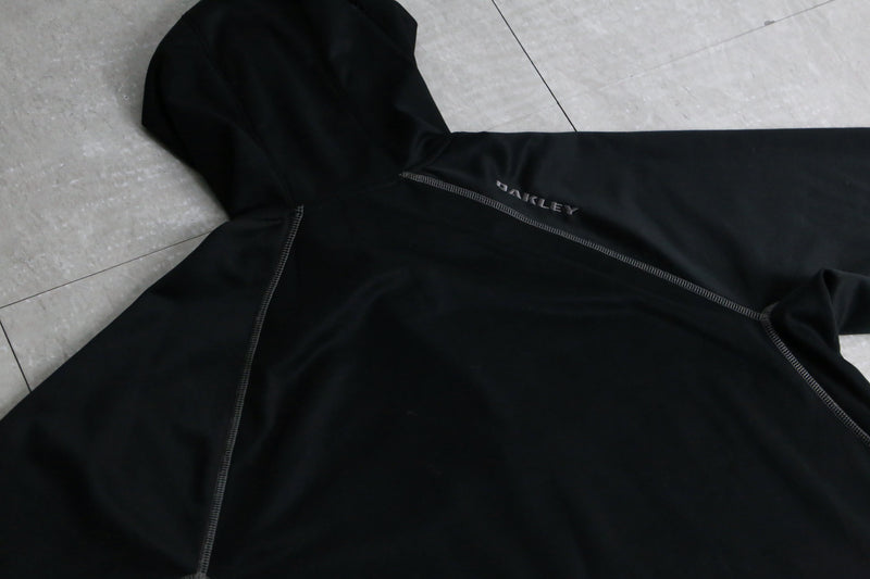 2000s OAKLEY sport zip hoodie