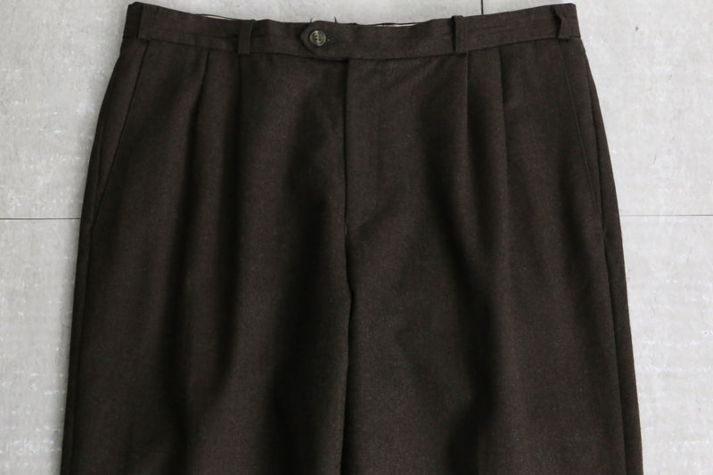 dark brown 2tuck wool wide tapered slacks