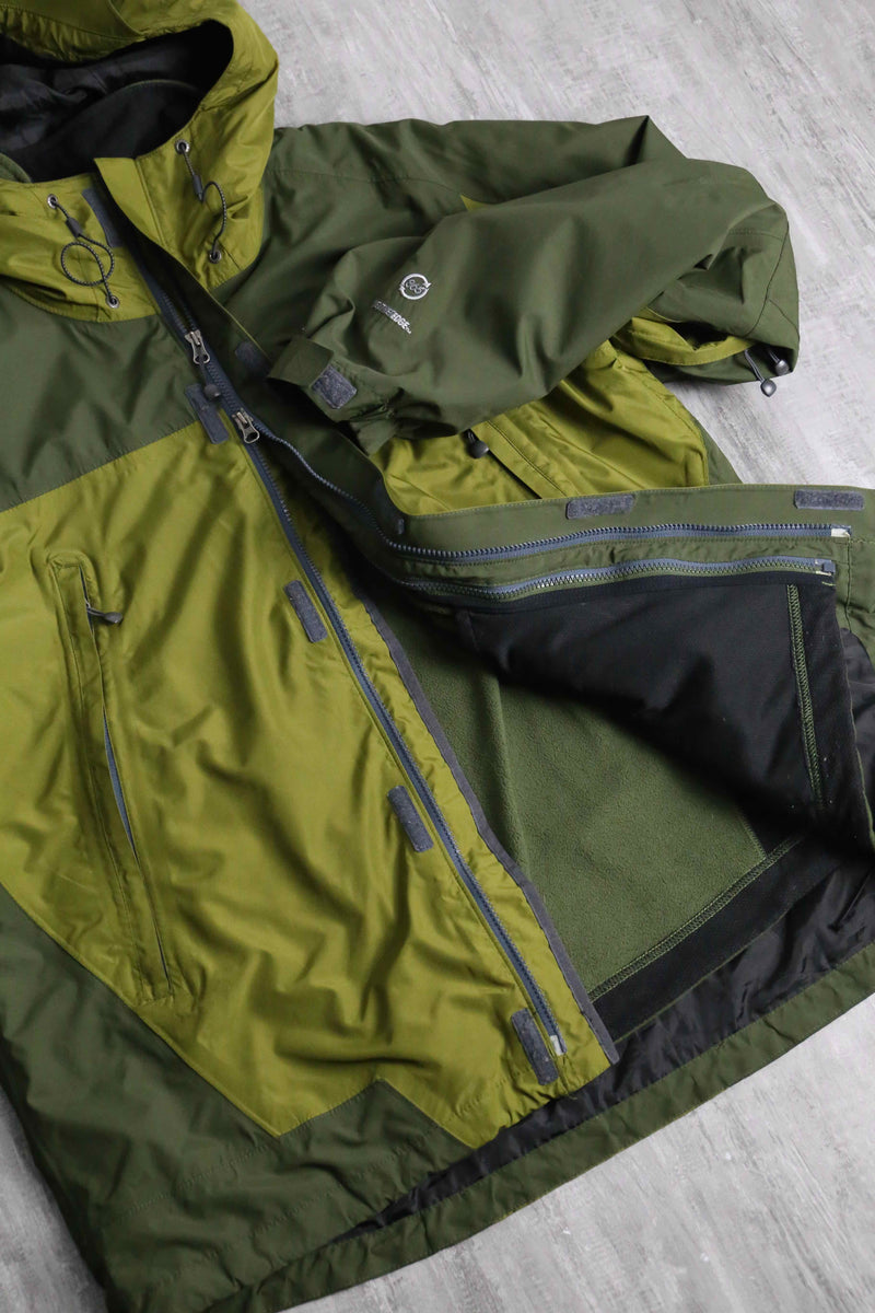 "Eddie Bauer" khaki green color nylon jacket
