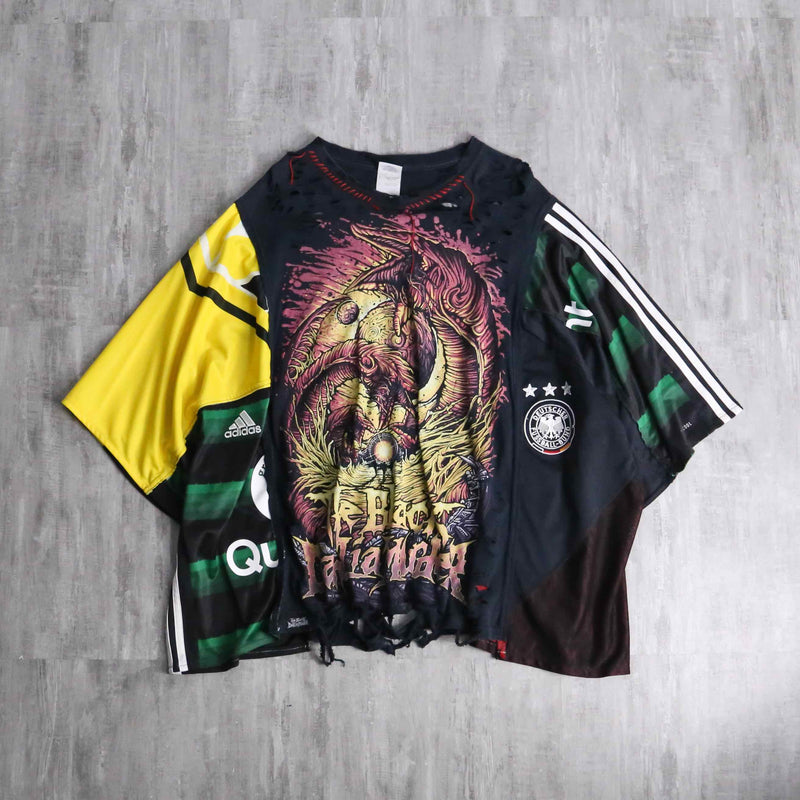 "Re:make" docking  design 3D Tee