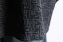 ”GUESS” maze & logo pattern design shirt