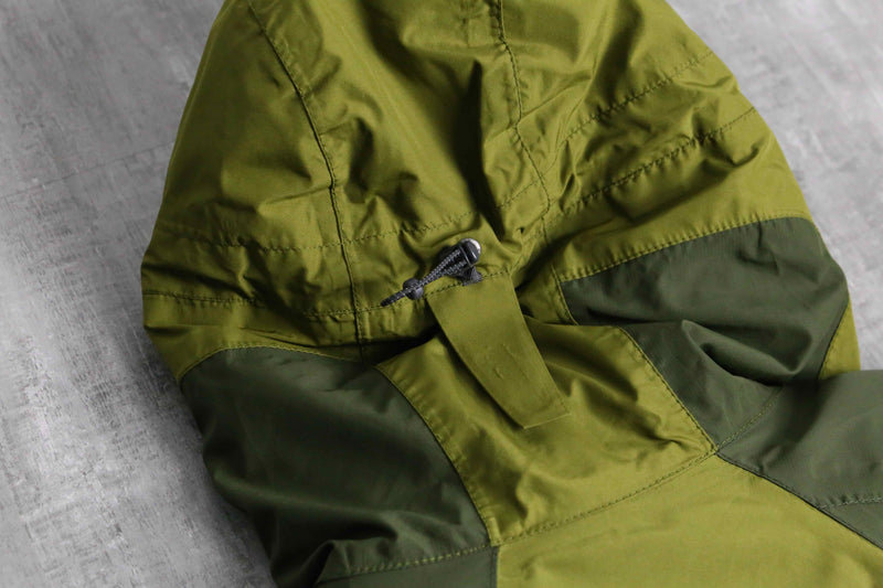 "Eddie Bauer" khaki green color nylon jacket