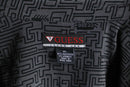 ”GUESS” maze & logo pattern design shirt
