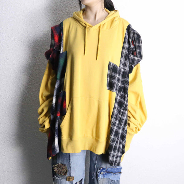 "Re:make" shirt docking hoodie