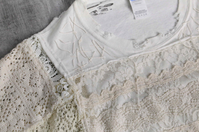 "Re:make" docking lace Tee