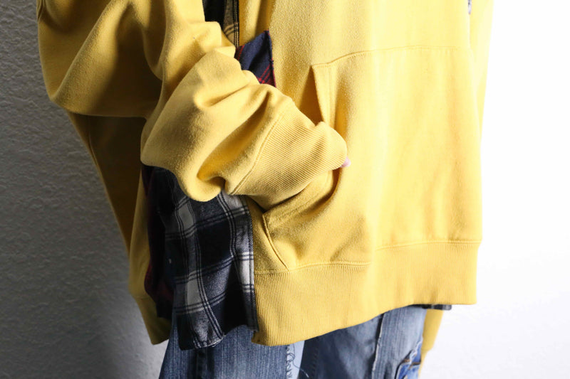 "Re:make" shirt docking hoodie