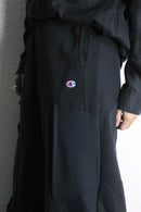 ”Re:make” wide silhouette buggy sweat pants