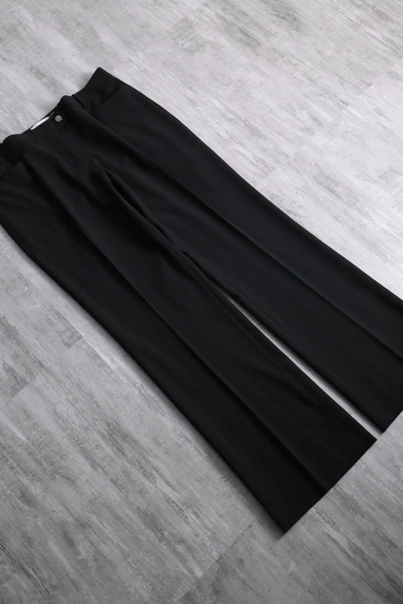 2000s Calvin Klein no tuck semi flare slacks